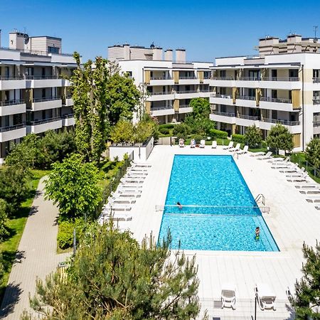 Apartamenty Sun & Snow Rezydencja 尤斯托尼莫斯基 外观 照片