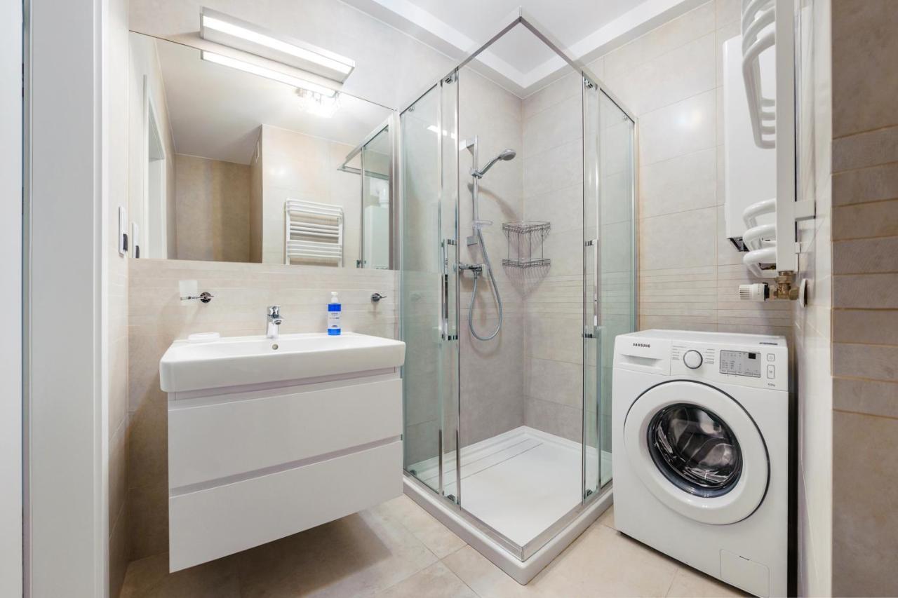 Apartamenty Sun & Snow Rezydencja 尤斯托尼莫斯基 外观 照片